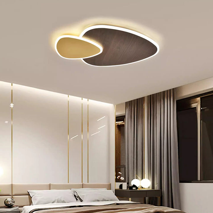 Moderne minimalistische Dreiecksbeschläge Acryl LED Deckenleuchte für Wohnzimmer 