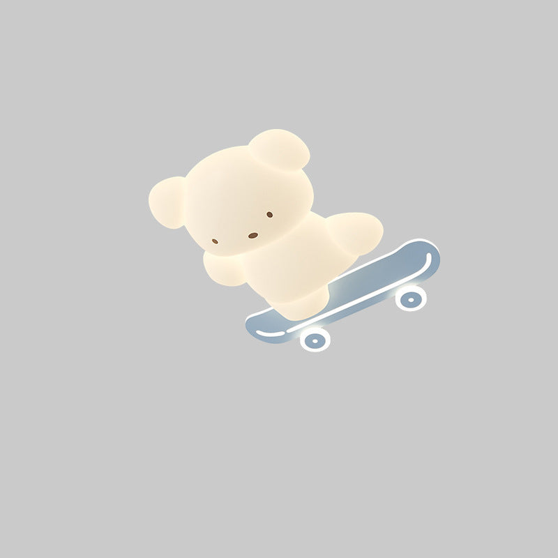 Zeitgenössische kreative Kinder Bär Skateboard Eisen PE LED Deckenleuchte für Schlafzimmer 