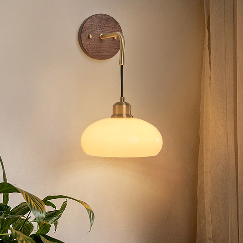 Lámpara de pared de 1 luz con pantalla de vidrio ovalada de flor retro contemporánea de cobre y madera para dormitorio 