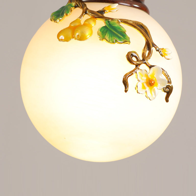 Traditionelle chinesische runde Kürbis-Holz-Messing-emaillierte Glasschirm 1-Licht-Wandleuchte für Wohnzimmer 