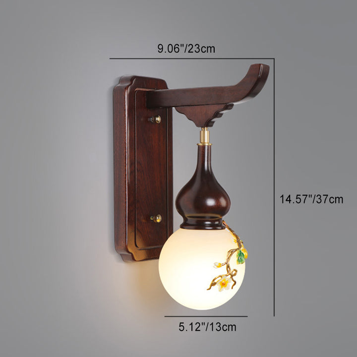 Traditionelle chinesische runde Kürbis-Holz-Messing-emaillierte Glasschirm 1-Licht-Wandleuchte für Wohnzimmer 