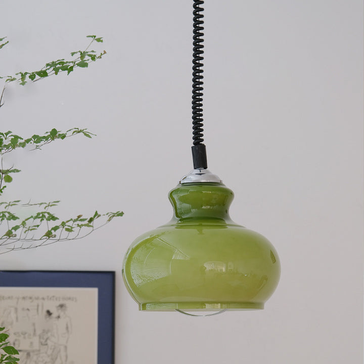 Lampe suspendue contemporaine rétro crème ovale ronde en fer avec abat-jour en verre à 1 lumière pour salon 