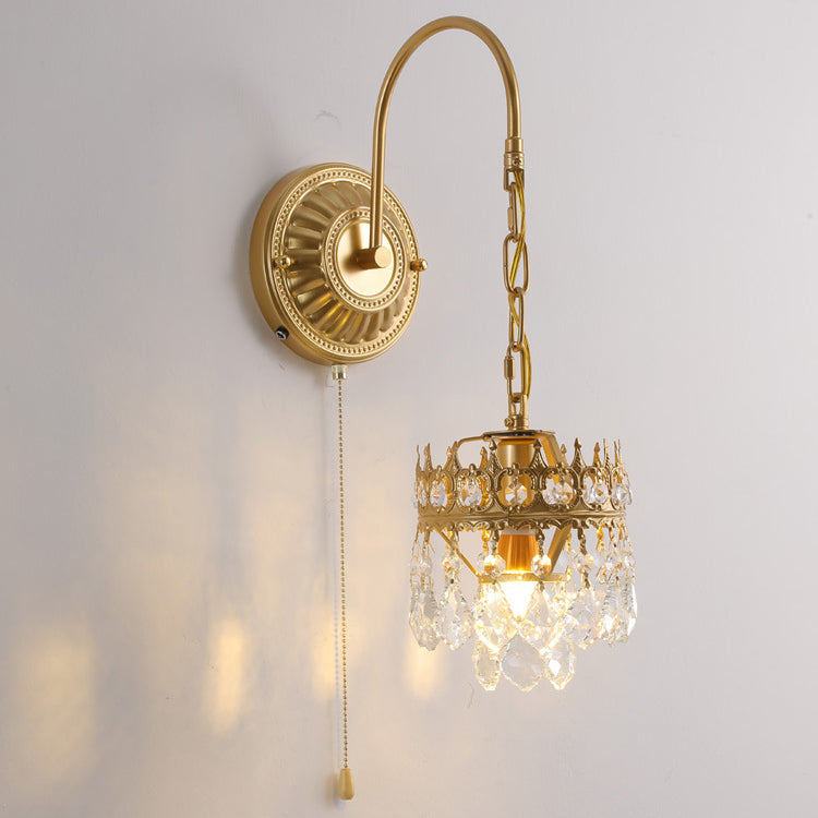 Applique murale en fer et cristal à couronne ronde traditionnelle française à 1 lumière pour salon 