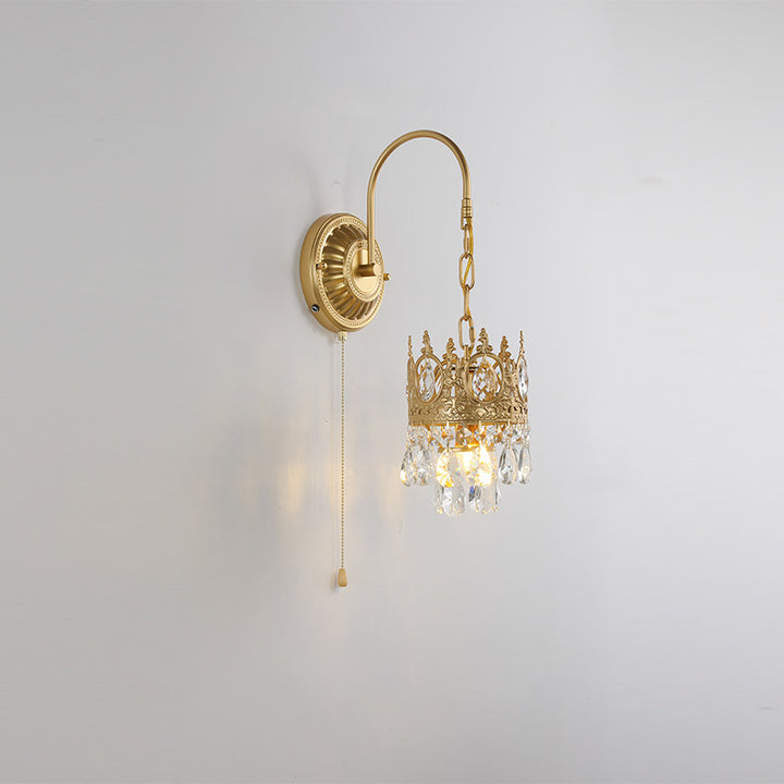 Applique murale en fer et cristal à couronne ronde traditionnelle française à 1 lumière pour salon 