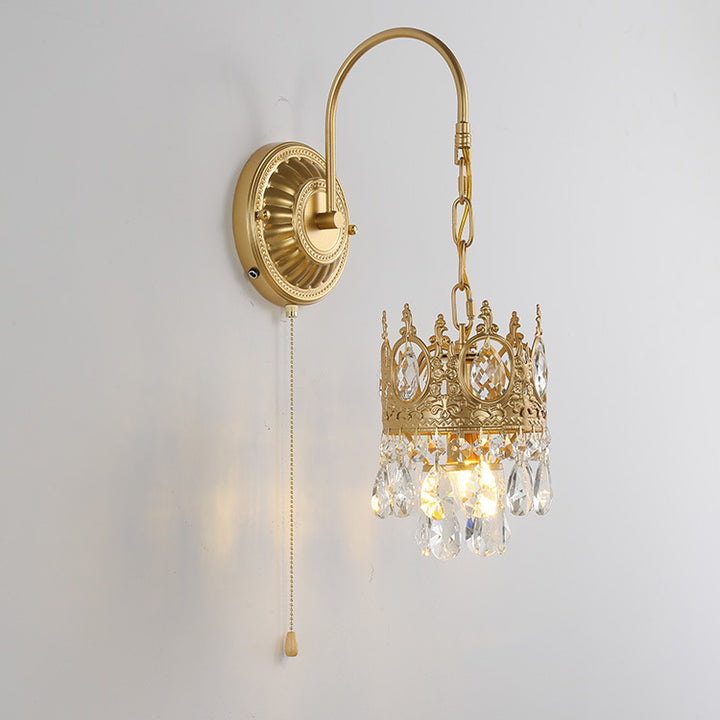 Applique murale en fer et cristal à couronne ronde traditionnelle française à 1 lumière pour salon 