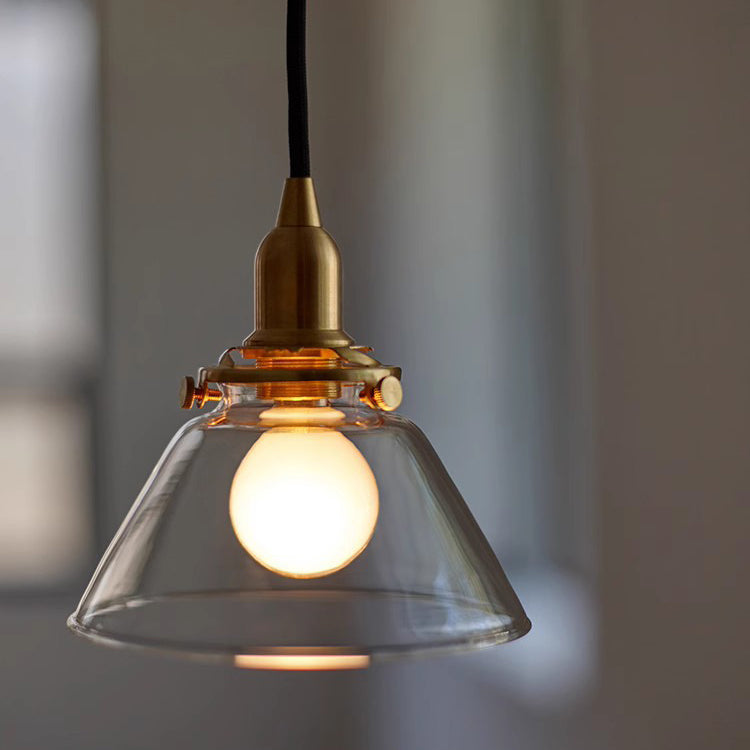 Abat-jour en verre rayé trapézoïdal rond nordique contemporain en laiton avec une lumière suspendue pour salon 