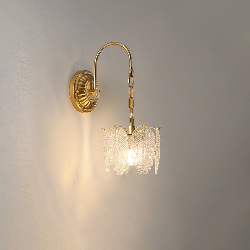 Lámpara de pared de 1 luz de hierro con pantalla de vidrio en forma de concha de hoja de flor redonda curva francesa tradicional para sala de estar 