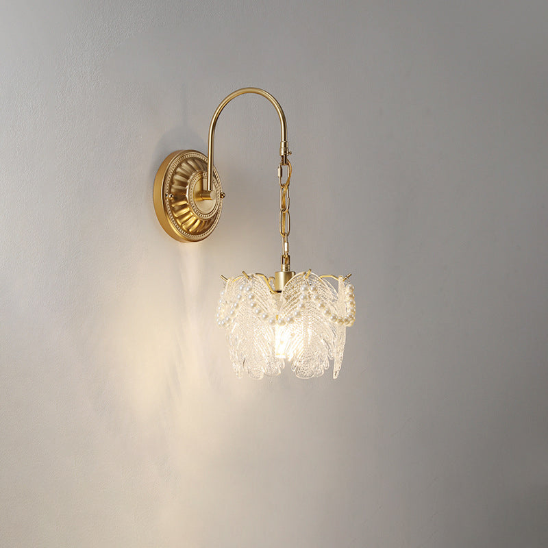 Lámpara de pared de 1 luz de hierro con pantalla de vidrio en forma de concha de hoja de flor redonda curva francesa tradicional para sala de estar 