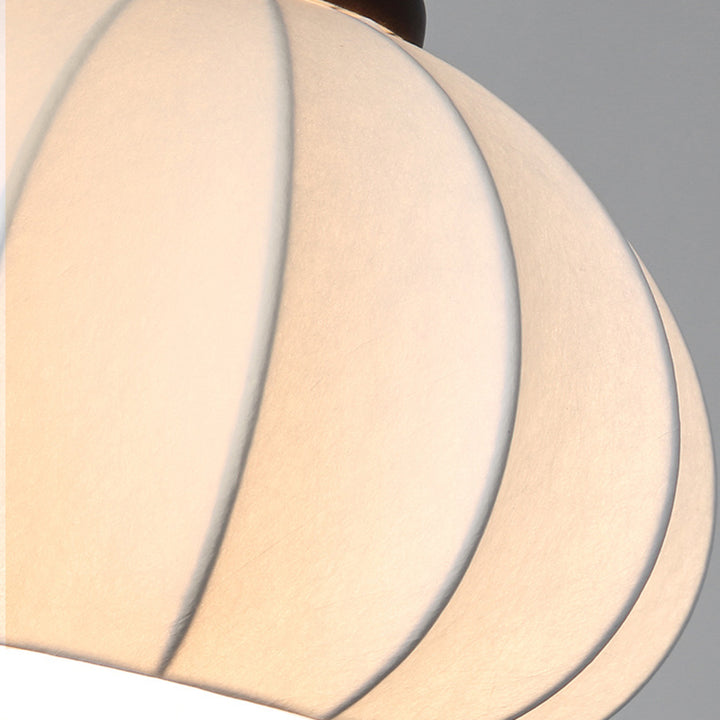 Lustre suspendu traditionnel vintage à une lumière avec abat-jour en soie en forme de boule ronde et perles, en bois et fer, pour salon 