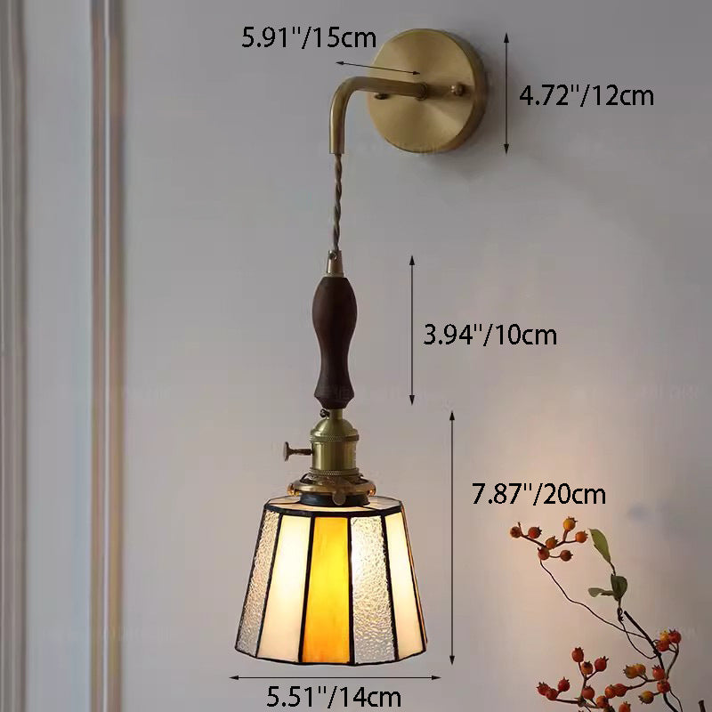 Traditional Vintage Round Trapezoidal Polygonal Brass Stained Glass Shade 1-Light Wall Sconce Lamp For Living Room