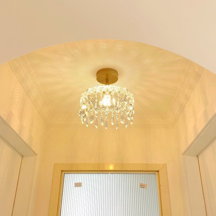 Moderner minimalistischer runder Tropfenkristall-Eisenrahmen-Glasschirm 1-Licht-Deckenleuchte für das Wohnzimmer 
