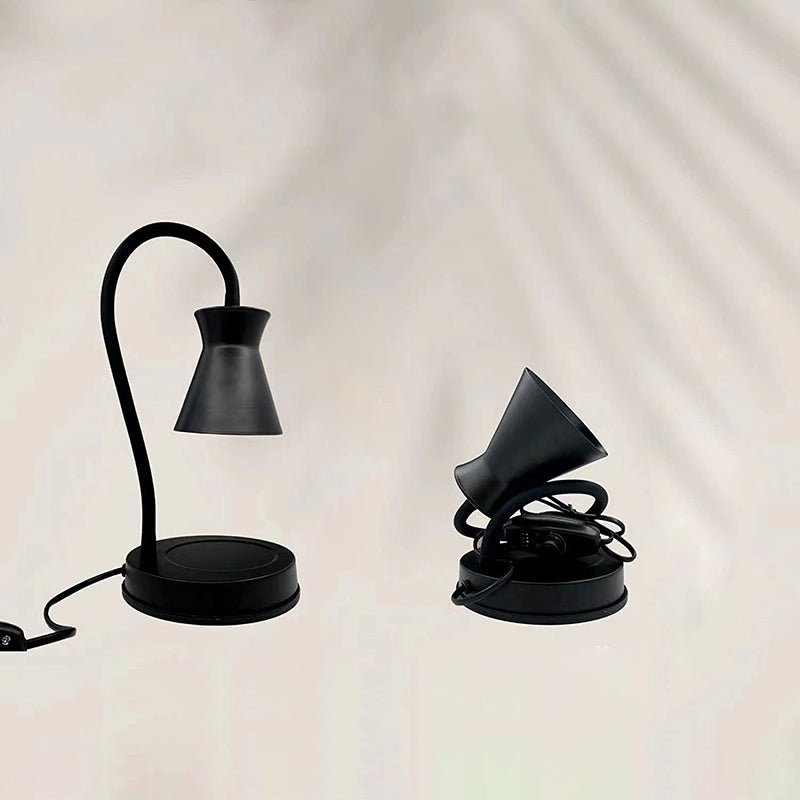 Lampe de table moderne minimaliste en forme de corne ronde en fer avec une lumière pour faire fondre la cire parfumée pour chambre à coucher 