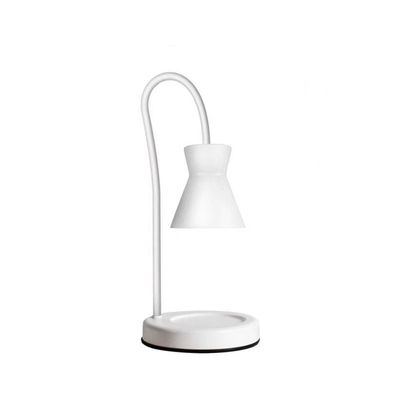 Lampe de table moderne minimaliste en forme de corne ronde en fer avec une lumière pour faire fondre la cire parfumée pour chambre à coucher 