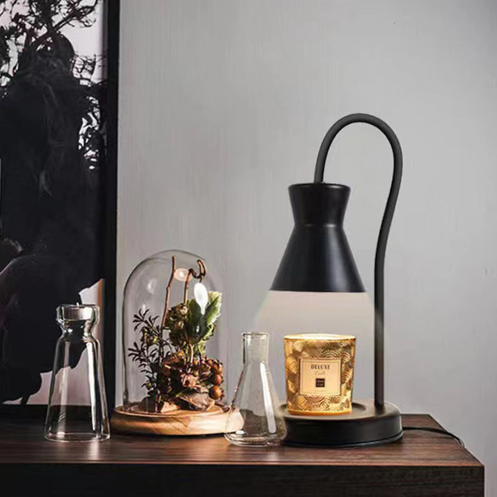 Lampe de table moderne minimaliste en forme de corne ronde en fer avec une lumière pour faire fondre la cire parfumée pour chambre à coucher 