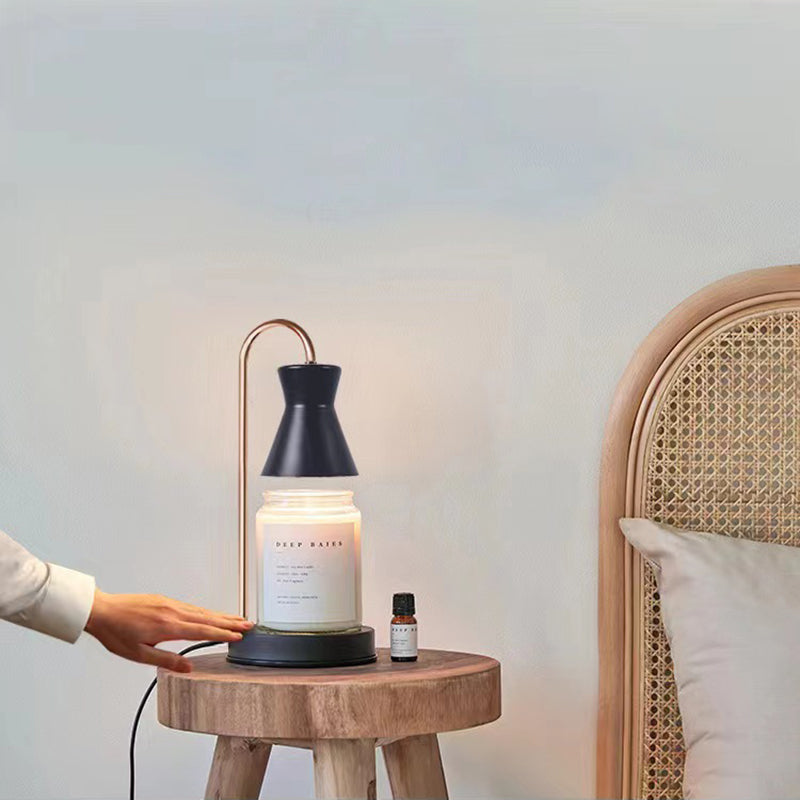 Moderne minimalistische gerade Stabtrichterform Eisen 1-Licht Aroma schmelzende Wachstischlampe für Schlafzimmer 