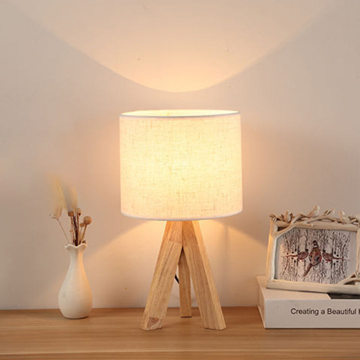 Moderner minimalistischer runder Stativ-Holzfuß Stoffschirm 1-Licht Tischlampe für Wohnzimmer 