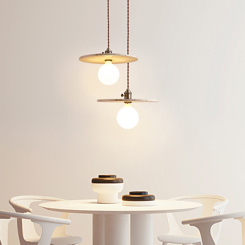 Moderne minimalistische runde Scheibe Gelber Travertin 1-Licht Pendelleuchte für das Schlafzimmer 