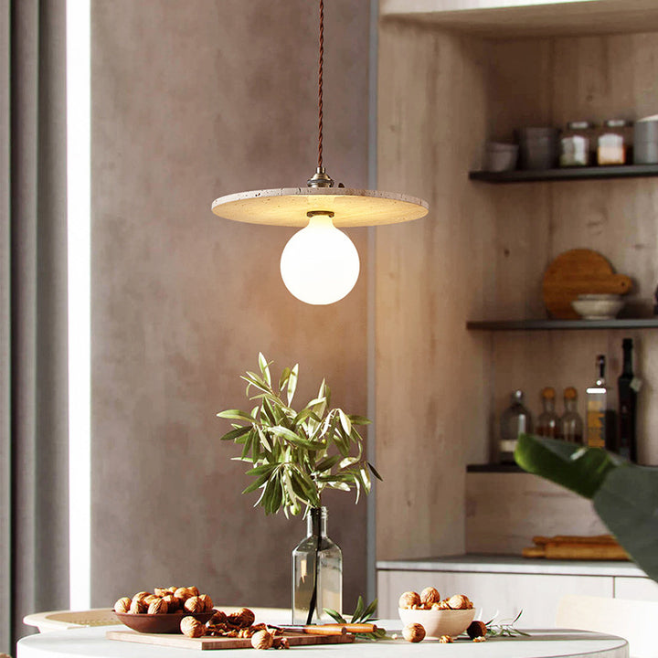 Moderne minimalistische runde Scheibe Gelber Travertin 1-Licht Pendelleuchte für das Schlafzimmer 