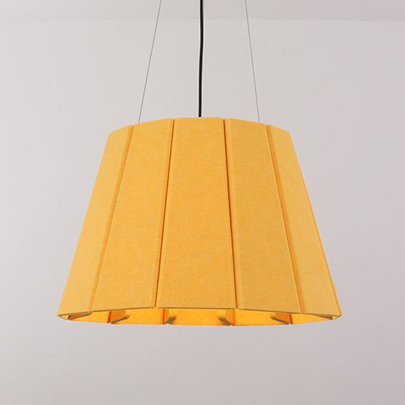 Zeitgenössische nordische runde Eisenfilz 1-Licht Pendelleuchte für das Wohnzimmer 