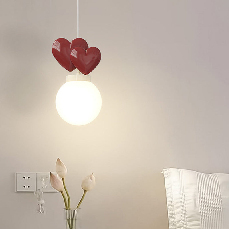 Lustre suspendu à 1 lumière en résine avec matériel moderne minimaliste en forme de cœur d&
