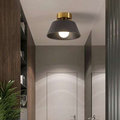 Moderne minimalistische runde trapezförmige Eisen-Deckenleuchte mit 1 Licht für das Wohnzimmer 