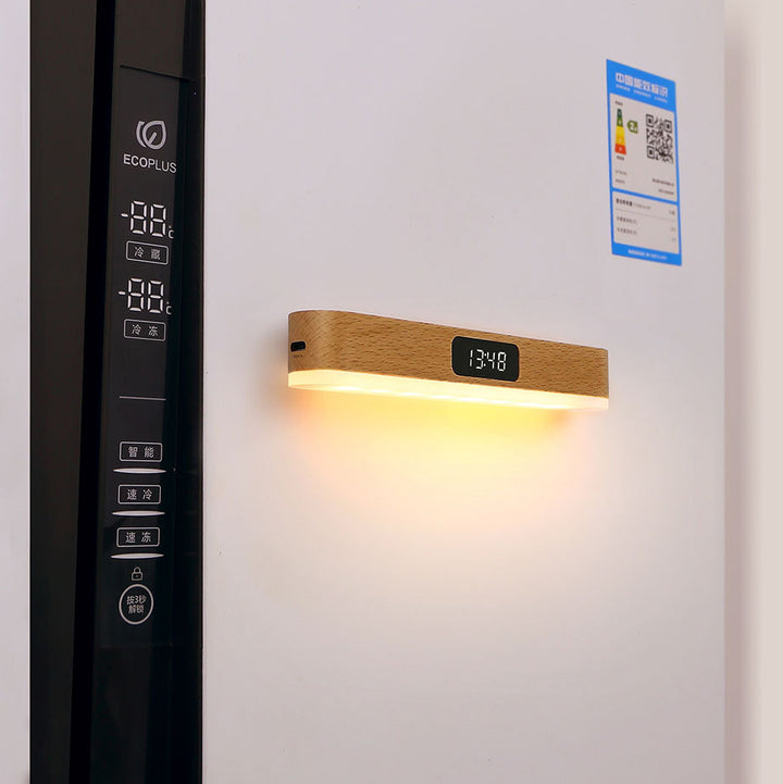 Moderne minimalistische wiederaufladbare rechteckige Uhr aus Massivholz Metall Kunststoff LED Wandleuchte für Schlafzimmer 