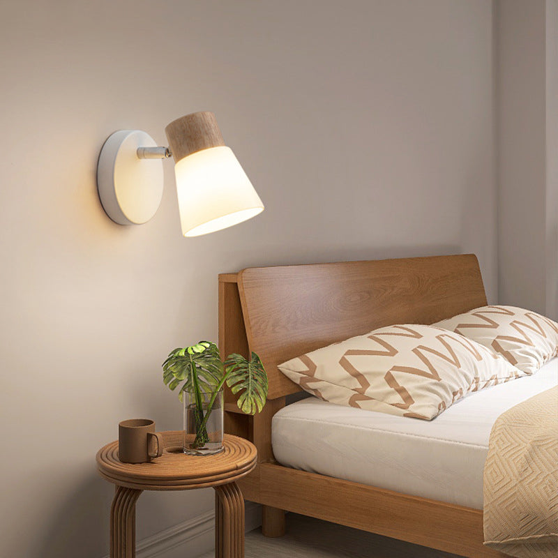 Aplique de pared contemporáneo nórdico de forma redonda con cuerno de metal, madera y pantalla de vidrio de 1/2 luces para dormitorio 