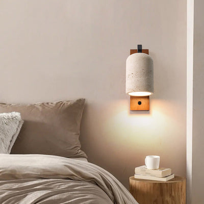 伝統的な日本のシリンダー長方形無垢材バックボードイエロートラバーチンシェード1灯ウォールスコンスランプ寝室用 