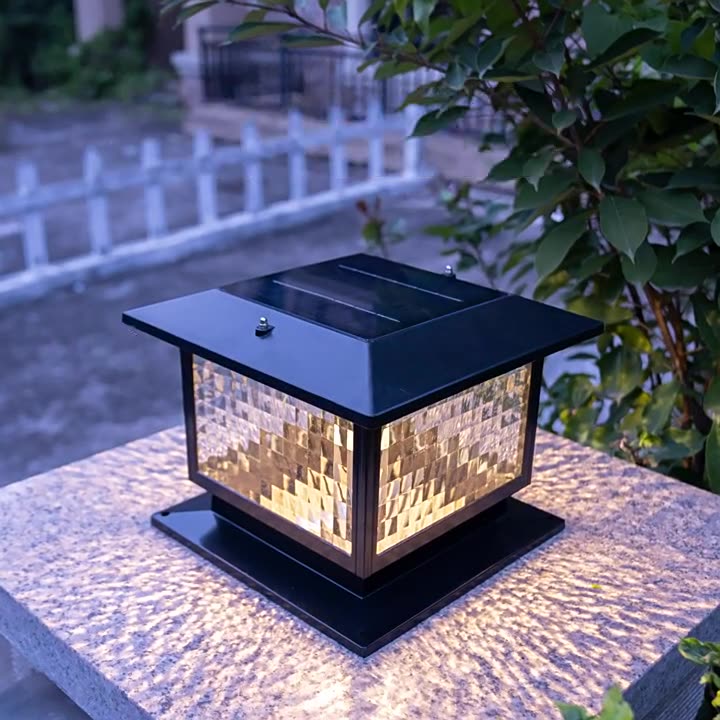 حديثة بسيطة شمسية مقاومة للماء مستطيلة زجاج شريط الماس ظل إطار من الألمنيوم LED رأس ضوء للحديقة 