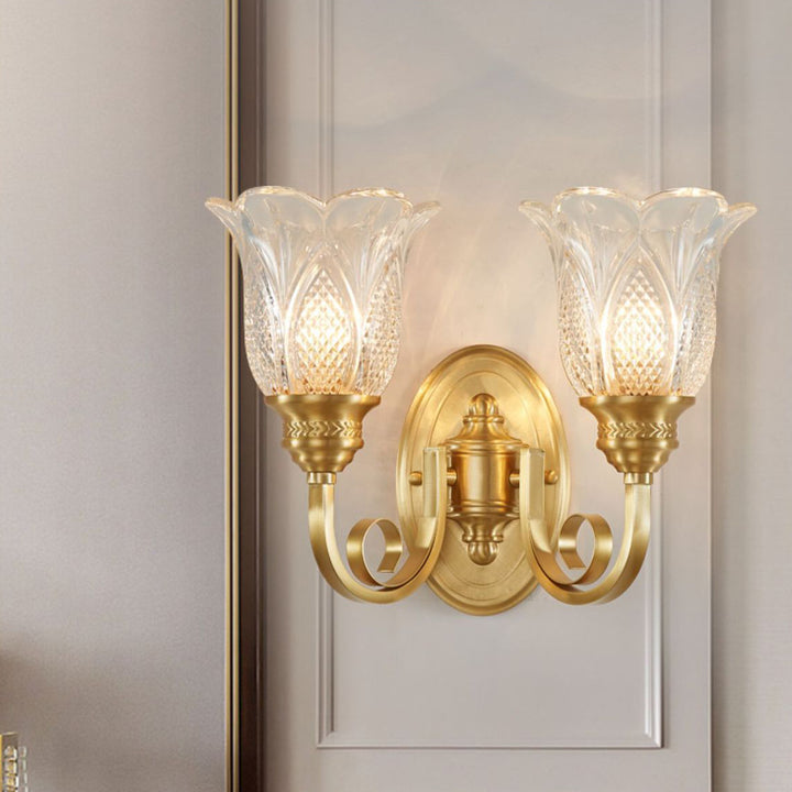 Applique murale contemporaine de luxe en forme de coupe de fleur à poteau incurvé en cuivre et verre 1/2 lumière pour salon 