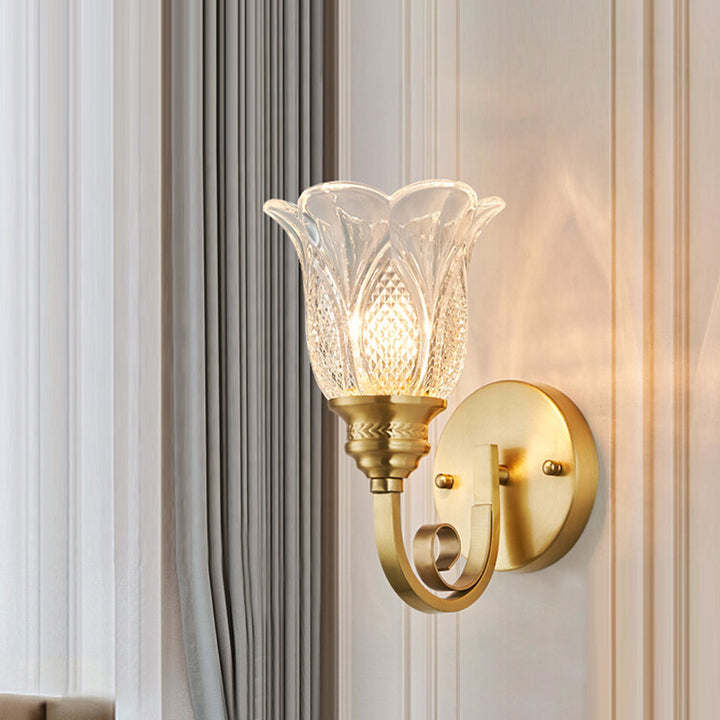 Applique murale contemporaine de luxe en forme de coupe de fleur à poteau incurvé en cuivre et verre 1/2 lumière pour salon 