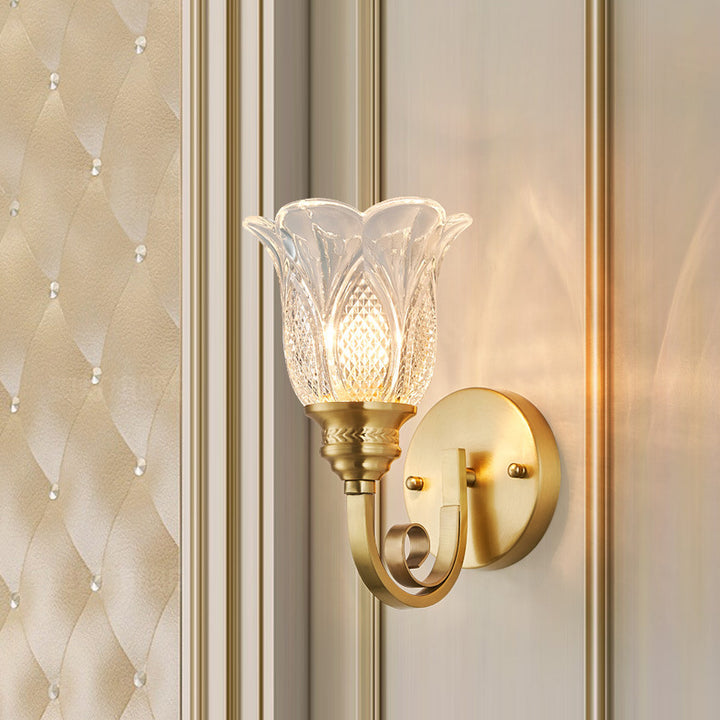 Applique murale contemporaine de luxe en forme de coupe de fleur à poteau incurvé en cuivre et verre 1/2 lumière pour salon 