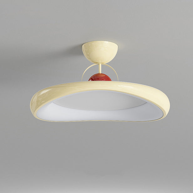 Moderne minimalistische unregelmäßige Scheibe Eisen Acrylschirm LED-Halbeinbau-Deckenleuchte für das Wohnzimmer 