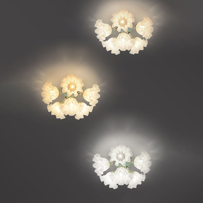 Zeitgenössische kreative Glocken-Orchideenblume Eisen Acryl Schirm 6-Licht Semi-Flush Mount Deckenleuchte für Schlafzimmer 