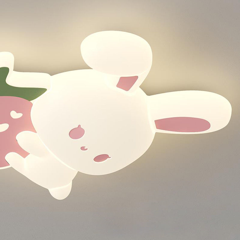 Luz de techo empotrada LED de hierro con conejo de fresa para niños creativos contemporáneos para dormitorio 