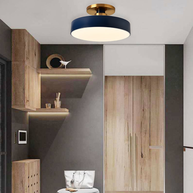 Moderne minimalistische runde Eisenrahmen-Acrylschirm-LED-Deckenleuchte für Schlafzimmer 