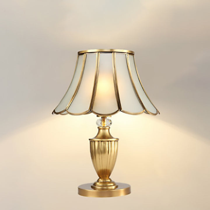 Traditional European Round Lace Copper Glass 1-Light Table Lamp For Bedroom