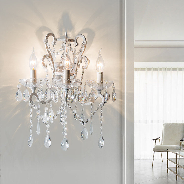 Applique Murale Traditionnelle Rustique en Fer à 3 Lumières avec Bougeoirs en Cristal et Tige Courbée pour Salon 