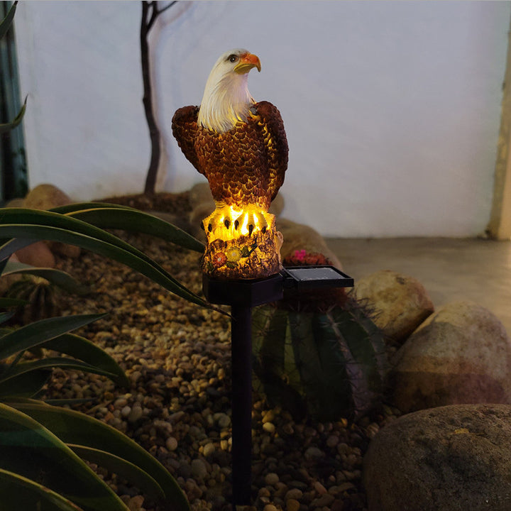 Contemporáneo Creativo Solar Animal Águila Ardilla Conejo Resina LED Enchufe de Suelo Luz Exterior para Jardín 