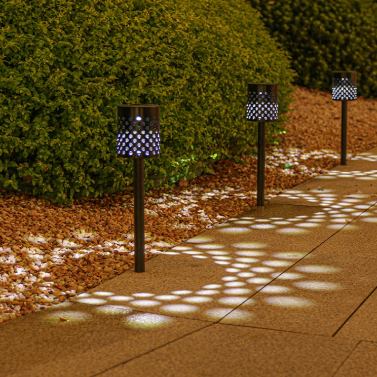 Lumière extérieure moderne minimaliste à cylindre solaire creux en ABS et fer avec LED pour jardin 