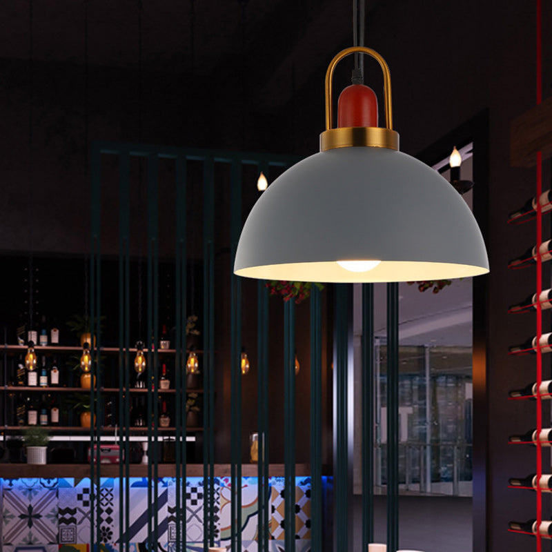 Suspension contemporaine en dôme rond nordique en aluminium à 1 lumière pour salon 