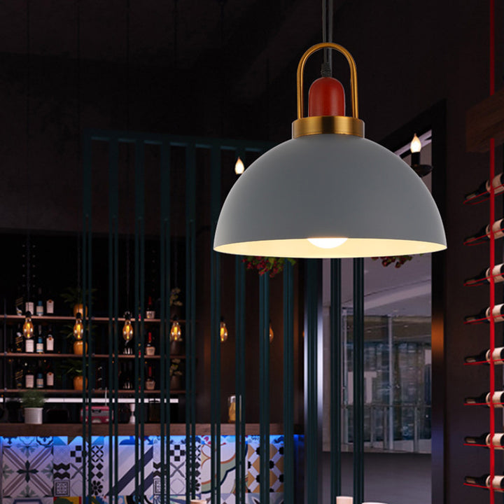 Suspension contemporaine en dôme rond nordique en aluminium à 1 lumière pour salon 
