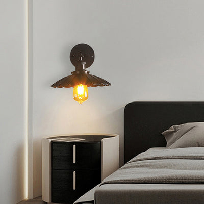 Traditional Rustic Round Petal Iron 1-Light Wall Sconce Lamp For Bedroom