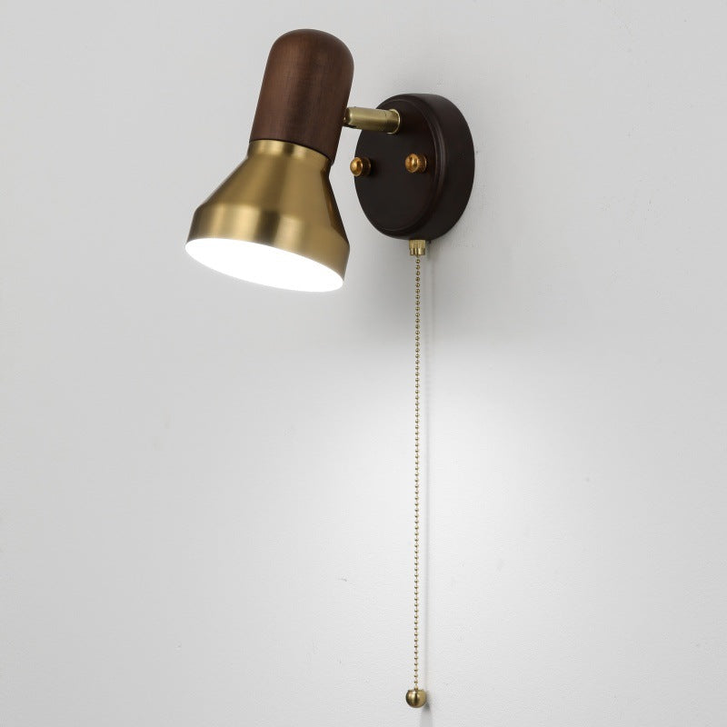 Traditionelle französische Wandleuchte in Hornform mit 1 Licht für das Schlafzimmer 