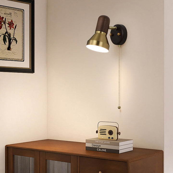 Traditionelle französische Wandleuchte in Hornform mit 1 Licht für das Schlafzimmer 