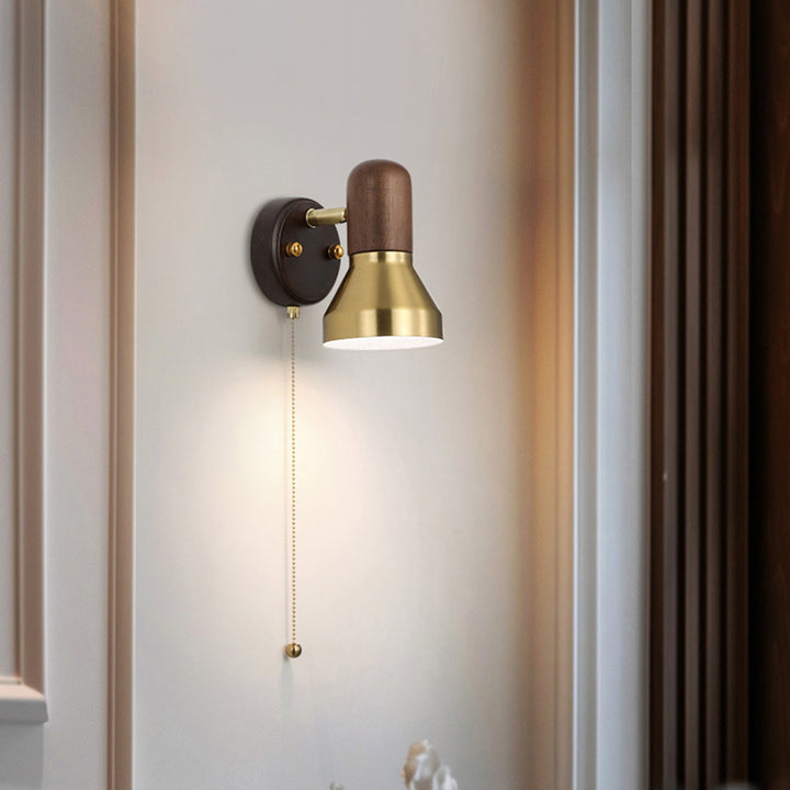 Traditionelle französische Wandleuchte in Hornform mit 1 Licht für das Schlafzimmer 