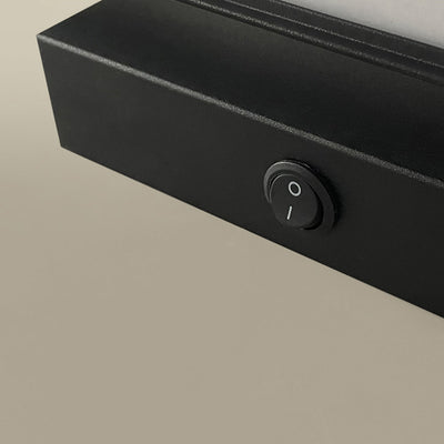 Moderne minimalistische rechteckige Aluminium-Eisen-Rahmen-PP-Schirm-LED-Wandleuchte für das Wohnzimmer 