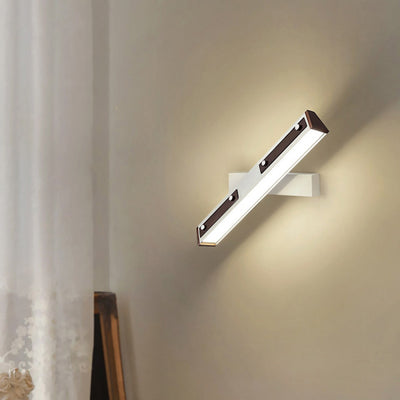 Moderne minimalistische rechteckige Aluminium-Eisen-Rahmen-PP-Schirm-LED-Wandleuchte für das Wohnzimmer 