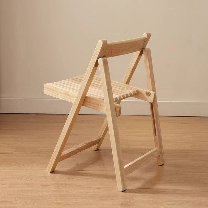Moderner klappbarer rechteckiger Esszimmerstuhl im nordischen Stil aus Rubberwood mit Latten-Rückenlehne für das Esszimmer 