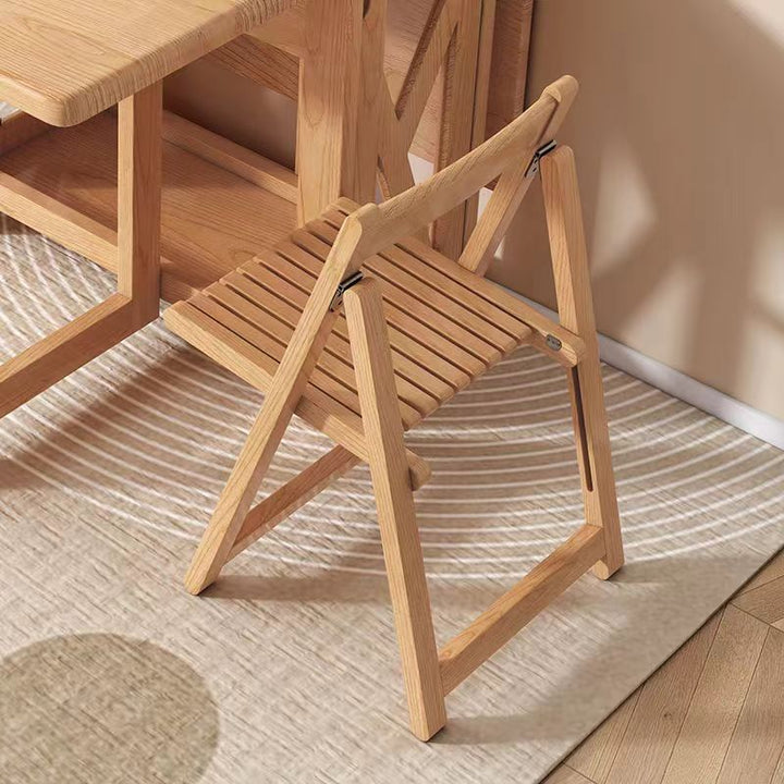 Moderner klappbarer rechteckiger Esszimmerstuhl im nordischen Stil aus Rubberwood mit Latten-Rückenlehne für das Esszimmer 